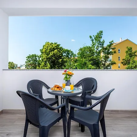 Kvarner Bay 4* - 1 & 3