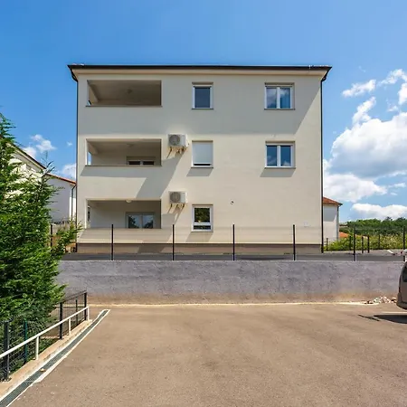 Kvarner Bay 4* - 1 & 3 * 리예카