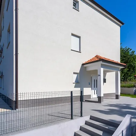 Kvarner Bay 4* - 1 & 3 * Rijeka