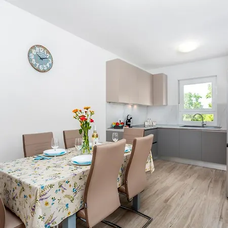 Kvarner Bay 4* - 1 & 3 아파트 리예카